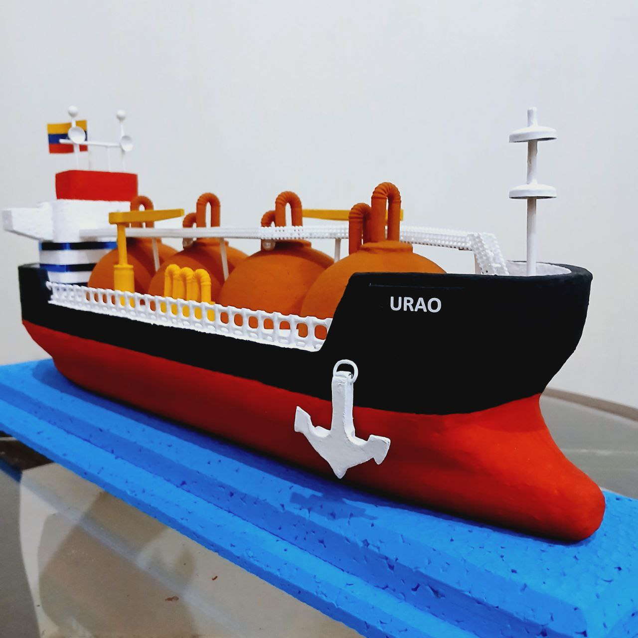 MAQUETA DE BARCO